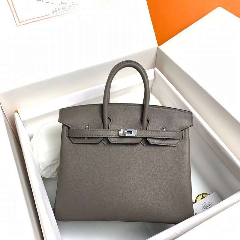 Interior view of tailored premium bag