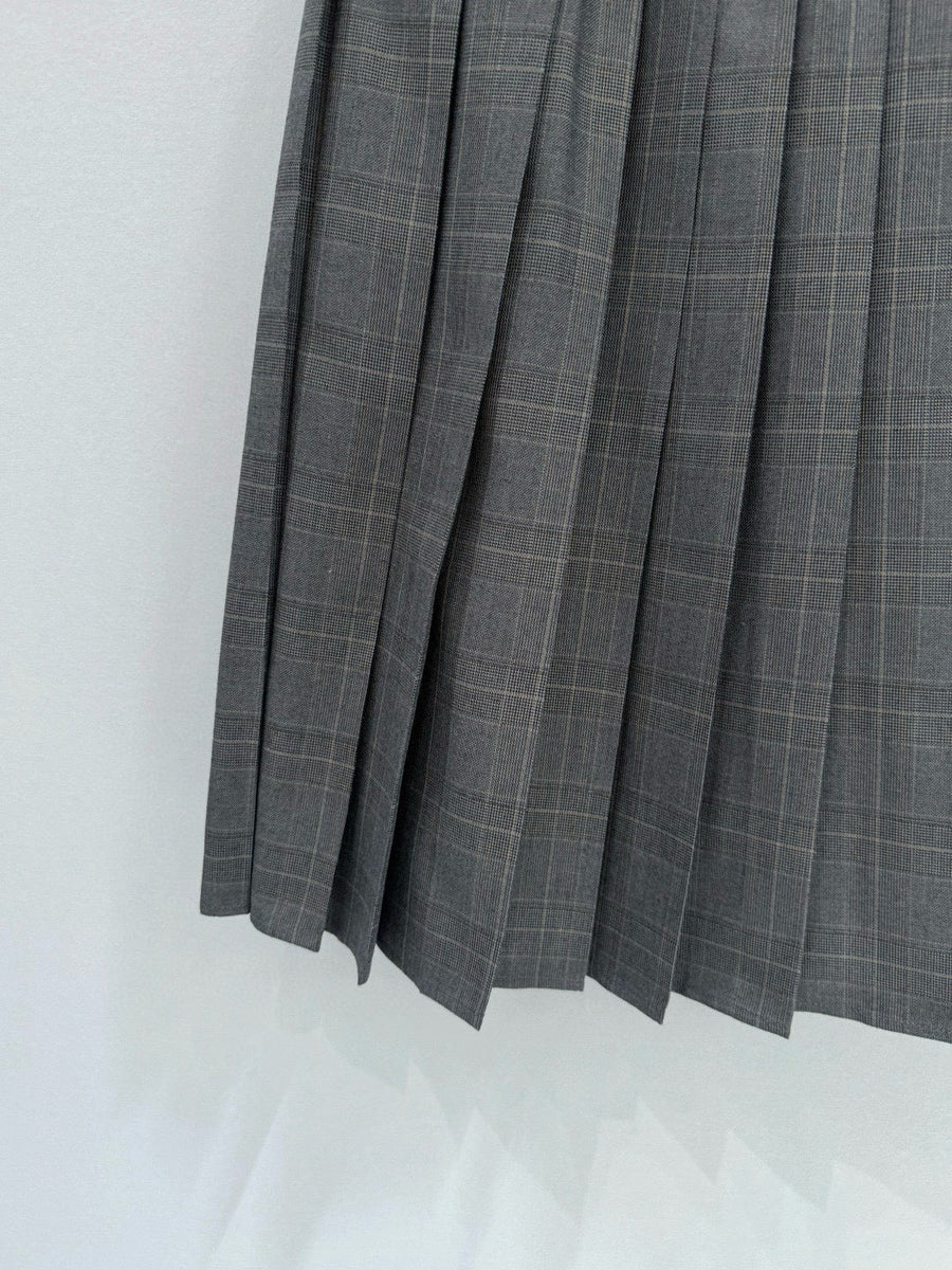 Skirts? Miu M Skirt Chic Everyday Designer Skirt