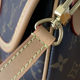  shoulder bag close-up of hardware and finish 23