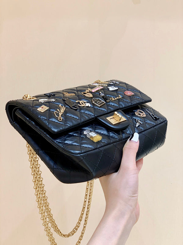  women's handbag, mid design, view 3