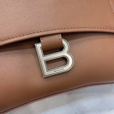 Zivas Charm Effortless Sophistication Statement Handbag (Premium Everyday Carry) – Close-Up Detail