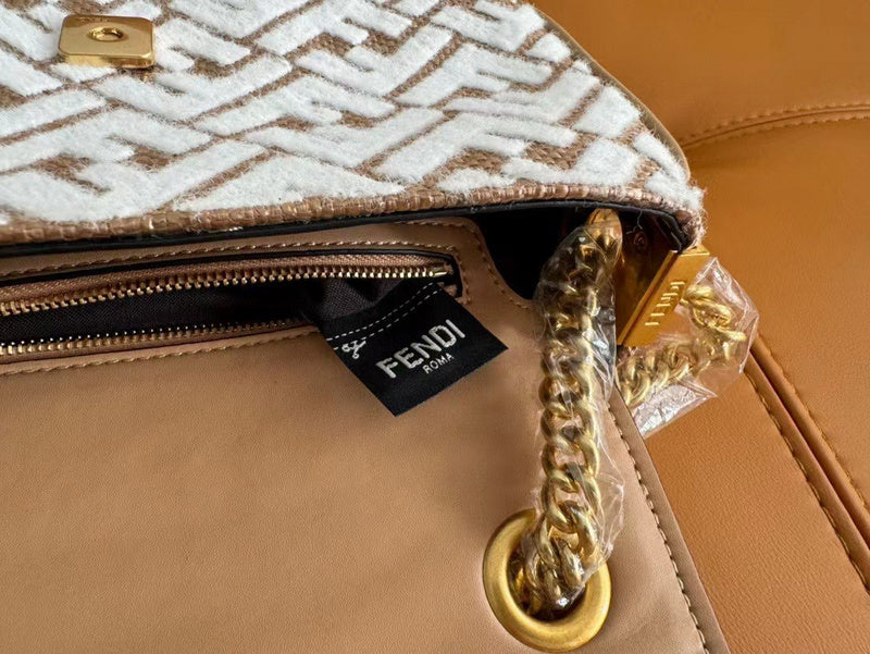 Ziva's Charm handbag – side angle view (24cm*14.5cm*7cm)