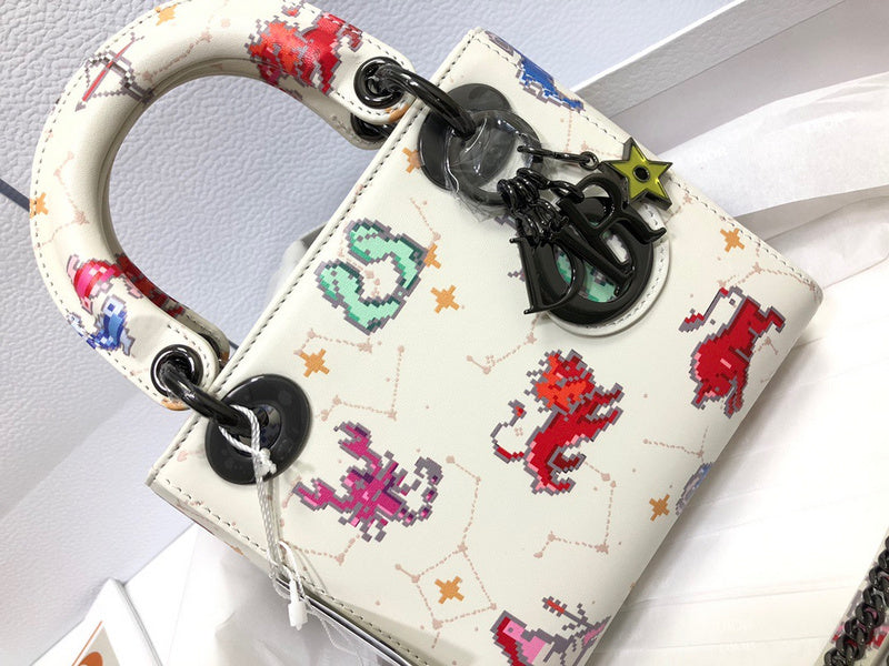 Styled lifestyle shot of premium chic women's handbag – women's luxury accessory