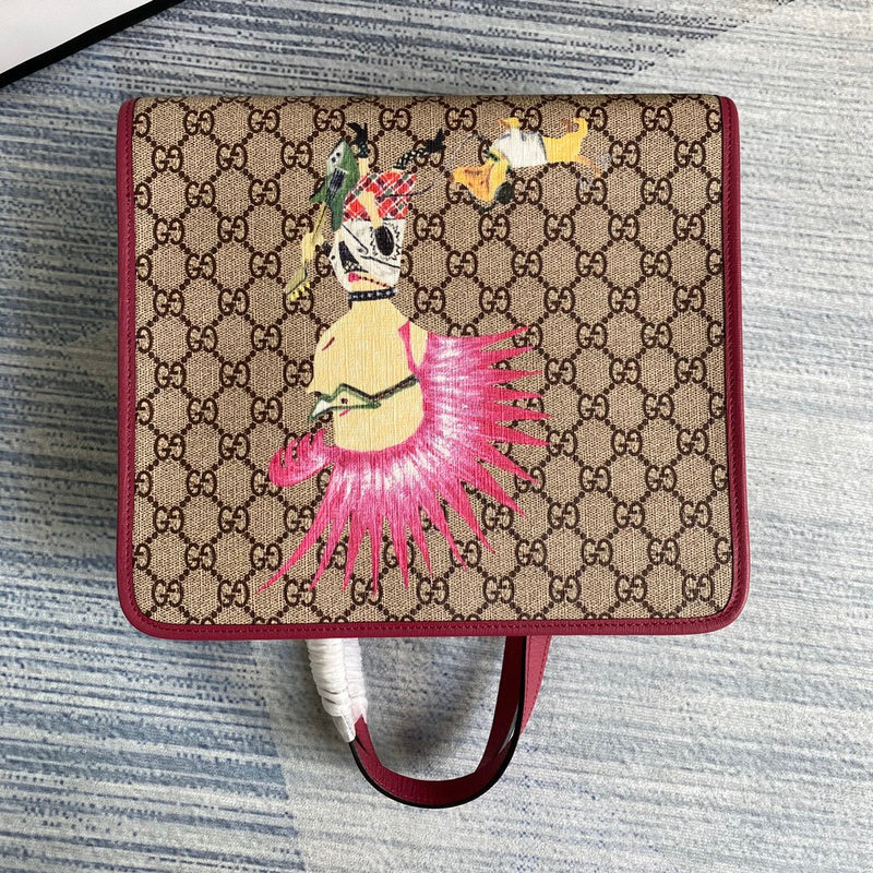 Top view of everyday-luxe modern women's handbag – women's premium purse