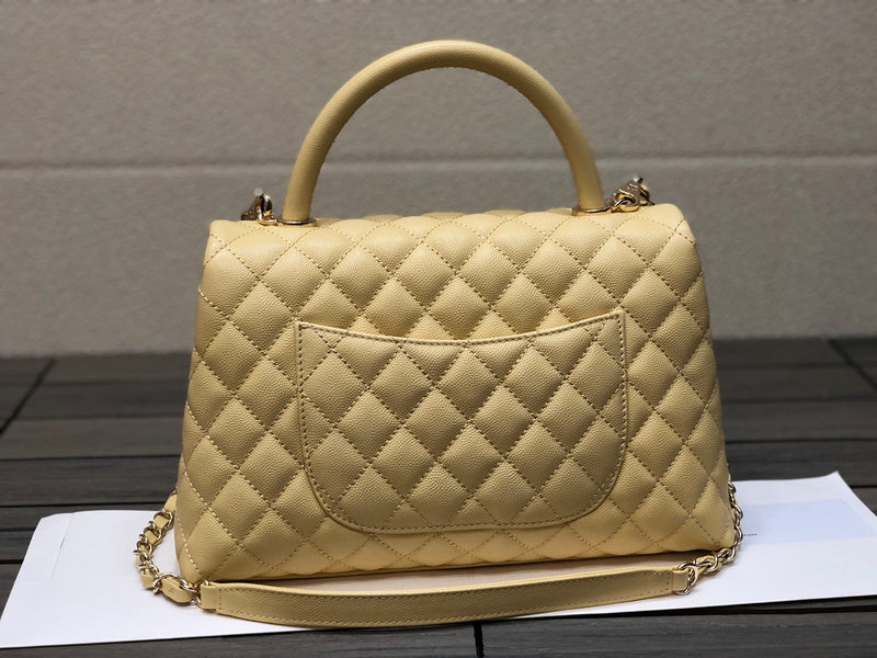  women's handbag, spacious design, view 4