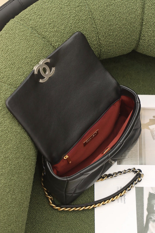  women's handbag, mid design, view 7