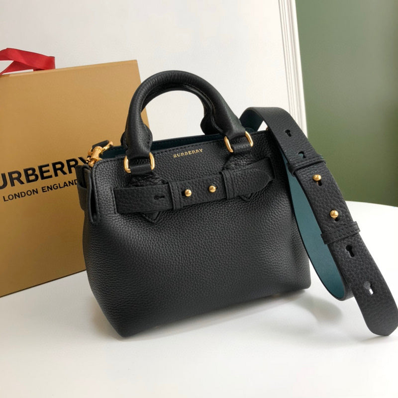 Ziva's Charm handbag – front view (one versatile size)
