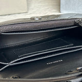 Zivas Charm Refined Structure Statement Handbag (Effortless Style Upgrade) – Close-Up Detail