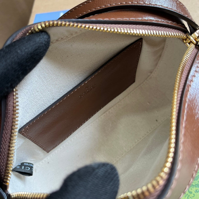 Close-up detail of refined signature women's handbag – women's designer-style accessory