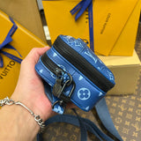 top-handle bag interior and compartment view