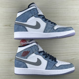 Nike classic monochrome luxury sneakers view 4 retro runner design