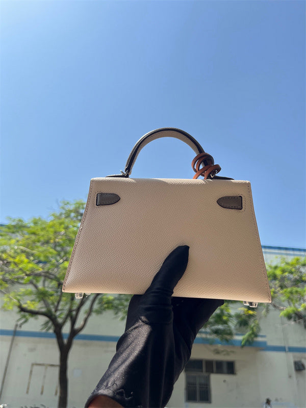 Interior view of smart premium bag