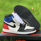 Nike Men's & Women's Premium Casual Sneakers — Style 124 hardware detail