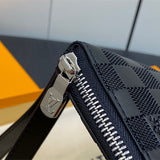  satchel close-up of hardware and finish 11