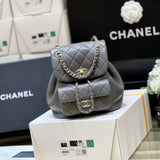 Zivas Charm Classic Sensibility Designer Handbag (Considered Detail & Form) – Detail View