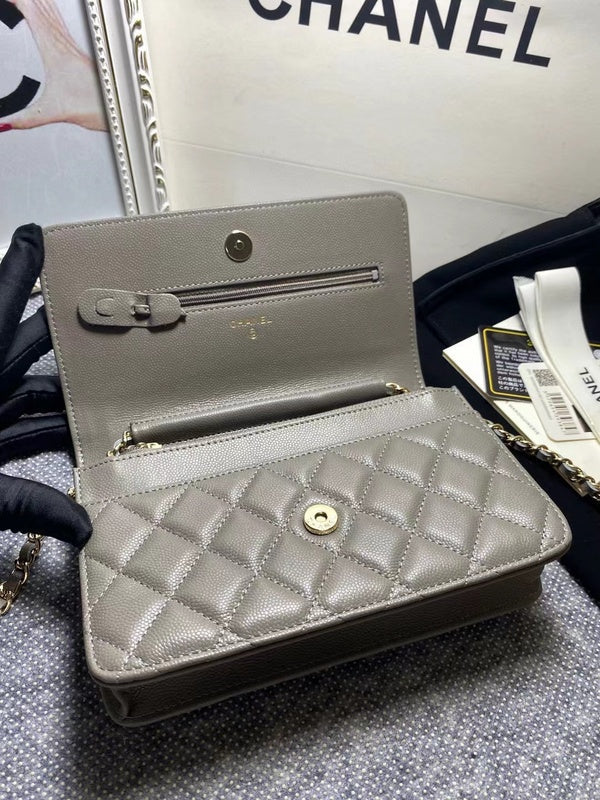 Zivas Charm Sleek Silhouette Luxury Handbag (Thoughtfully Structured Design) – Lifestyle Shot