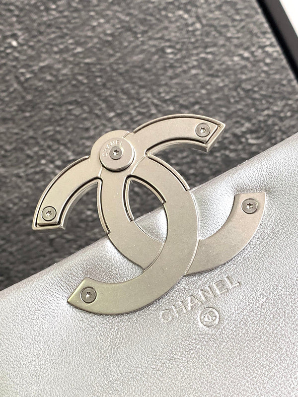  versatile purse view 4