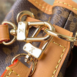  Modern structured bag front view 7
