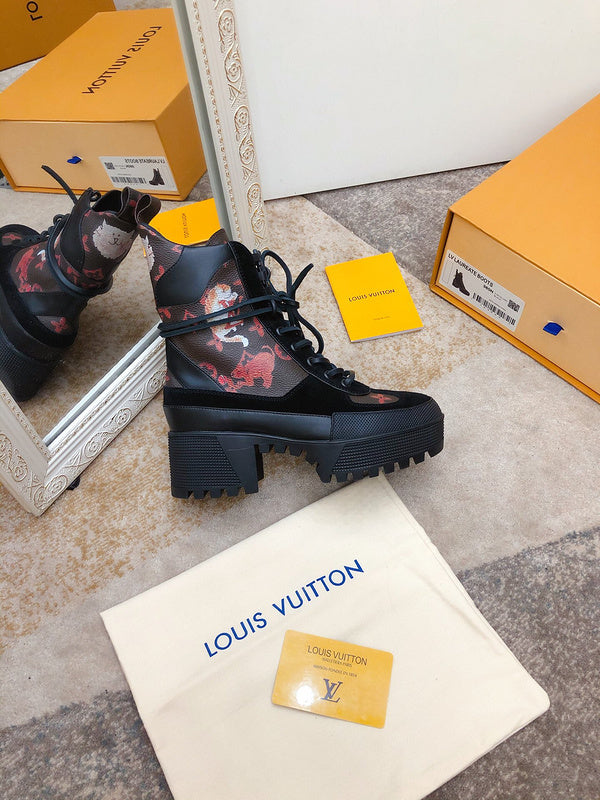 Louis Vuitton shoes front view designer style