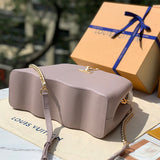  everyday bag interior and compartment view 9