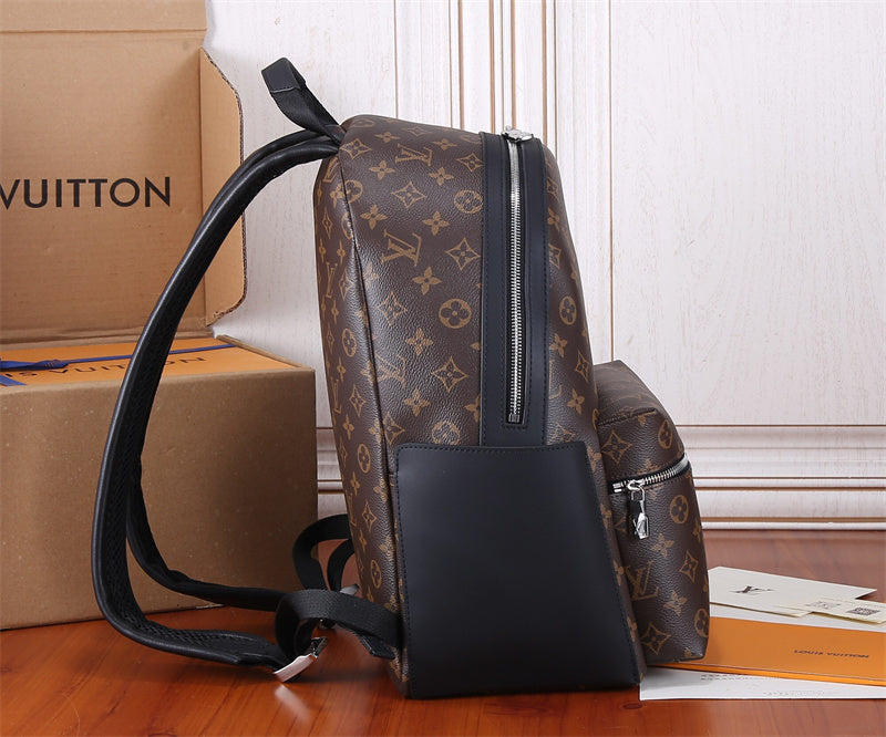  classic everyday bag detail view showing craftsmanship 14