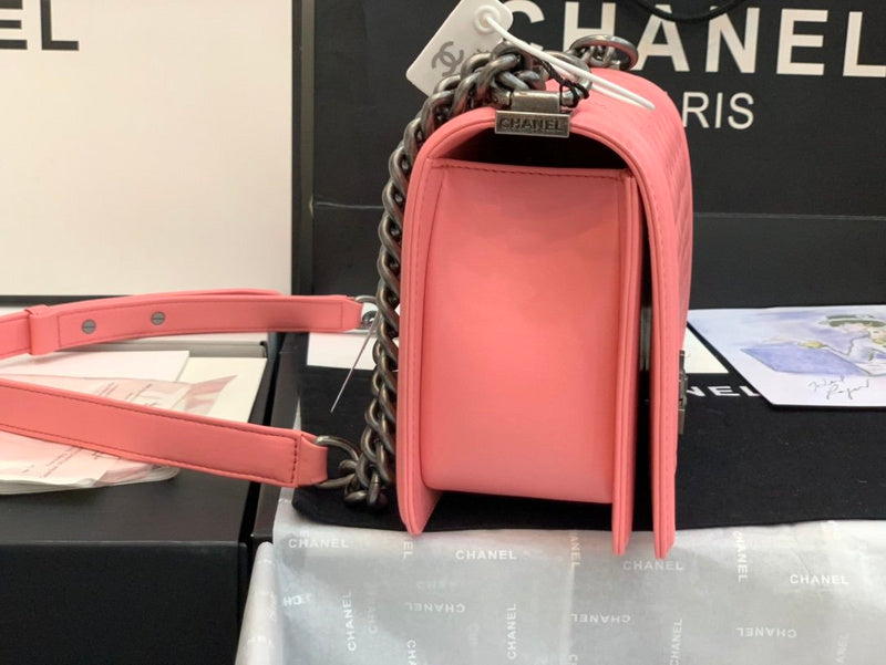  handbag, mid everyday style, image 4