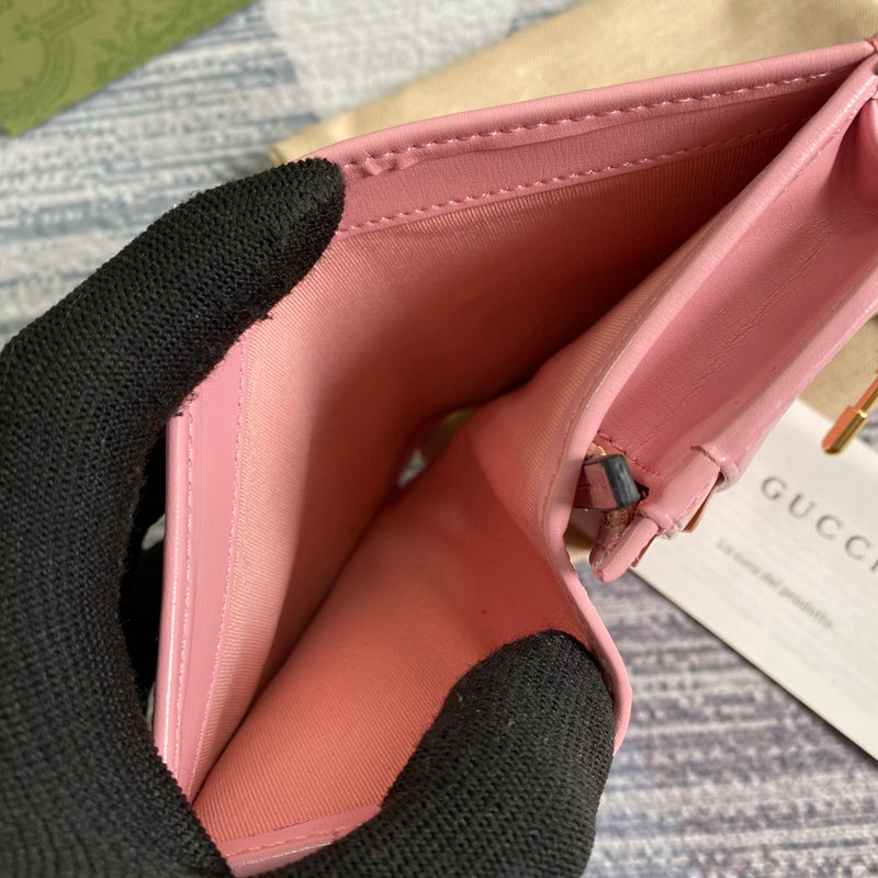 Close-up detail of structured statement women's handbag – women's everyday handbag