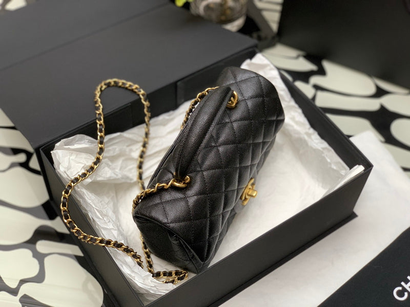  versatile purse view 10