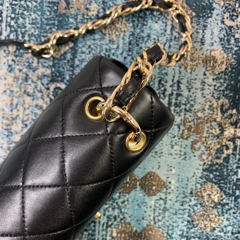  mid purse view 10