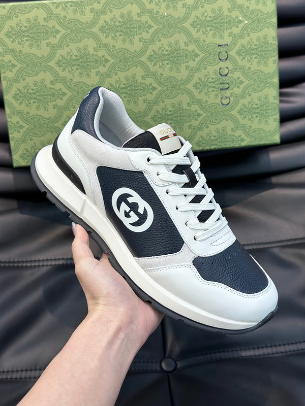 Gucci clean off-white luxury sneakers view 10 padded collar comfort