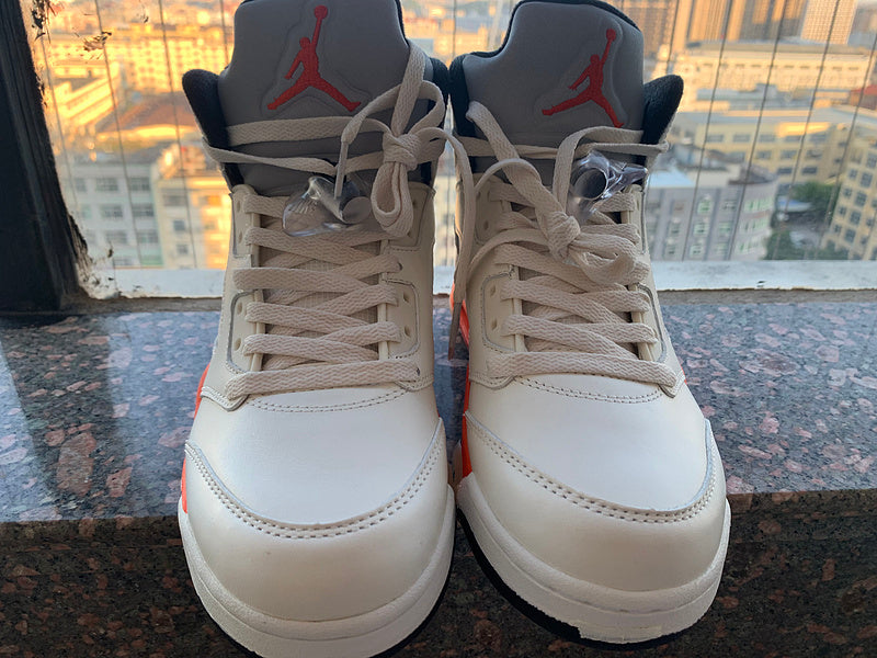 Nike Men's & Women's Iconic Street Trainers — Style 179 side view