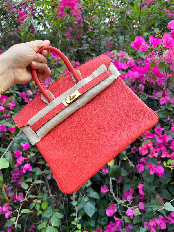  Tailored crossbody bag carried on shoulder 10
