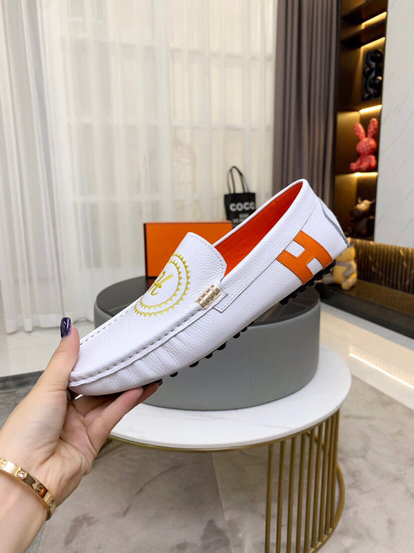 Hermes shoes Style 045 - sole and craftsmanship detail