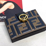 Ziva's Charm handbag – close-up view (Standard Size)