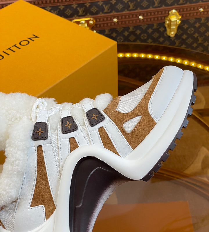 Louis Vuitton shoes Style 318 - sole and craftsmanship detail