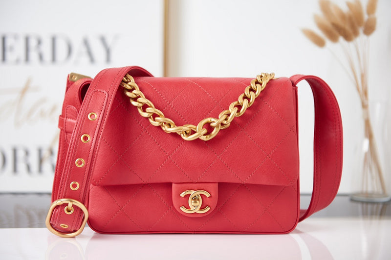  versatile purse view 1