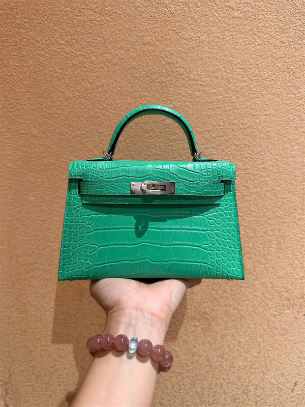  Statement handbag carried on shoulder