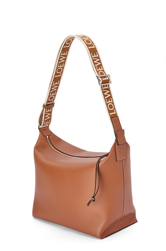 Ziva's Charm handbag – angled view (33cm*30cm*16cm)