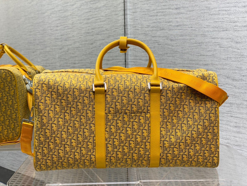 Back view of classic premium women's handbag – women's designer-style accessory