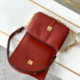 Handle and strap detail of polished structured women's handbag – women's everyday handbag