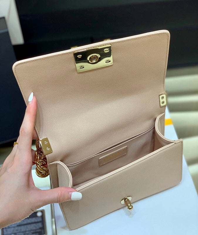  versatile purse view 3