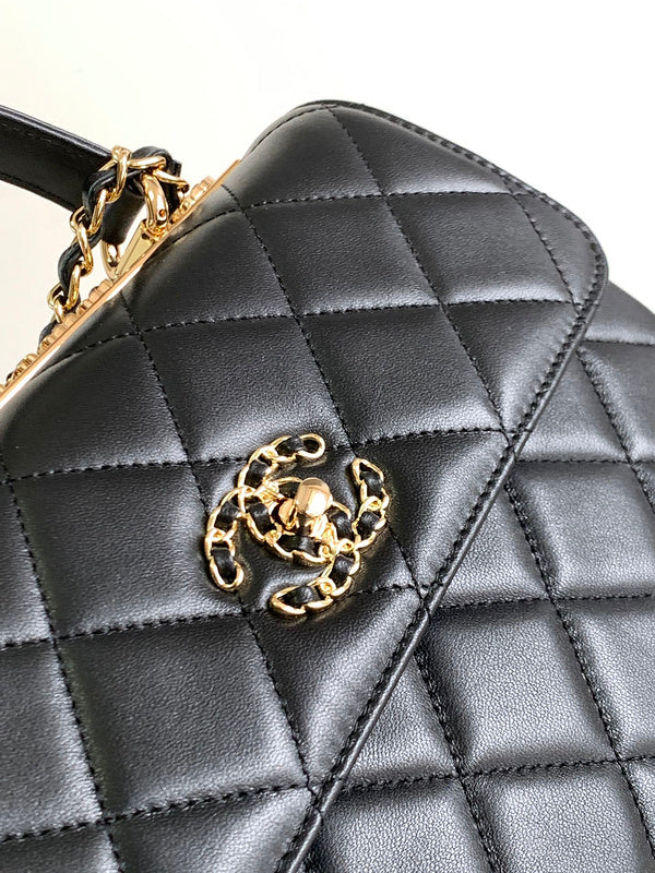  versatile purse view 3