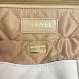  handbag, spacious everyday style, image 4