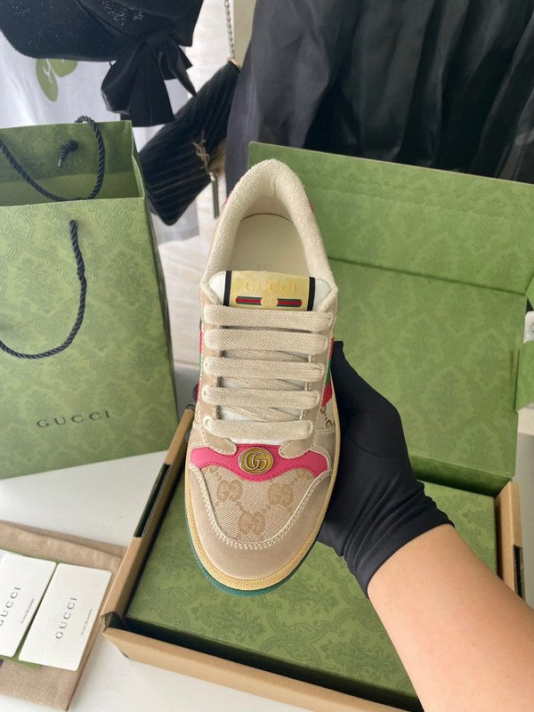 Gucci all-black luxury sneakers view 9 retro runner design