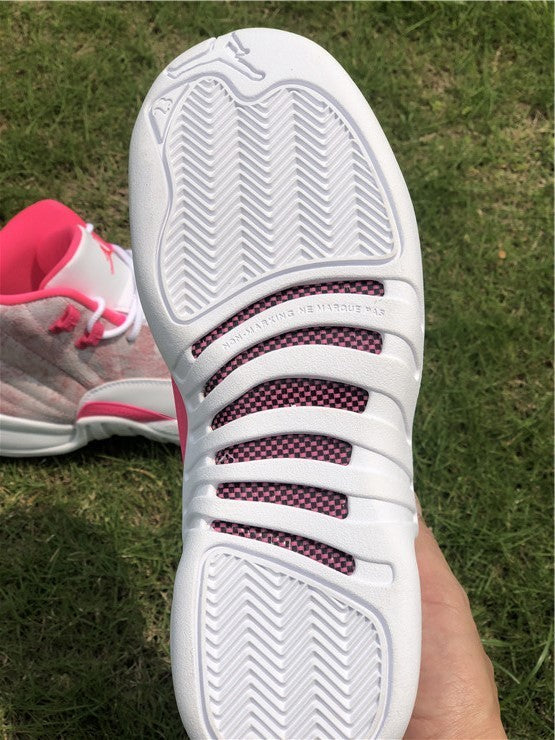 Nike Men's & Women's Luxury Lifestyle Trainers — Style 207 interior view