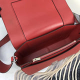 Side profile of statement modern women's handbag – women's statement bag