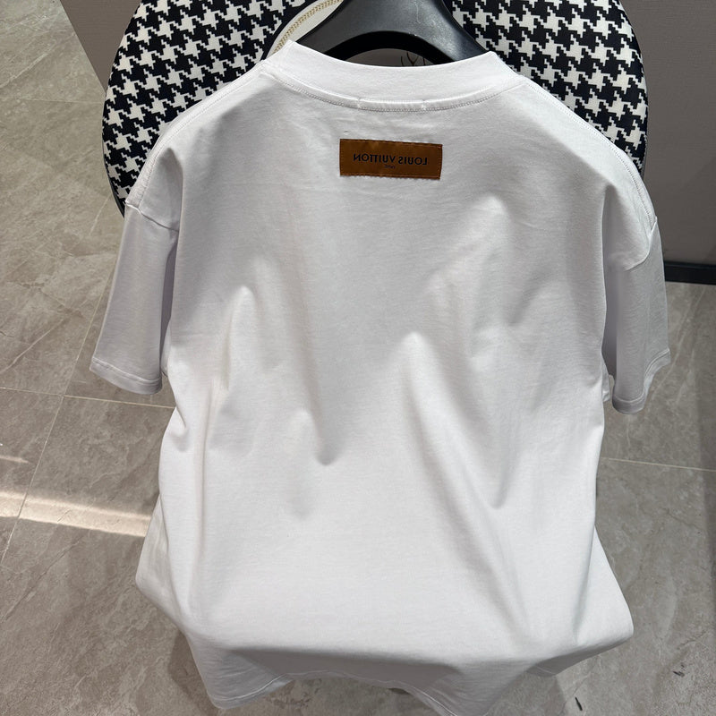 Side profile of Louis Vuitton cotton t-shirt with tailored silhouette