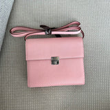  graceful carryall bag detail view showing craftsmanship