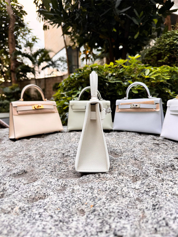 Sophisticated bag women's premium everyday handbag
