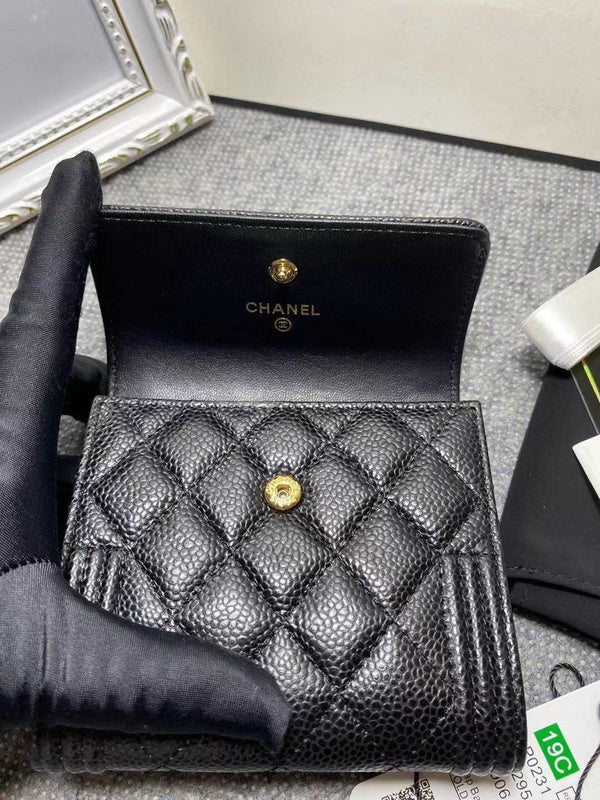  women's handbag, versatile design, view 3